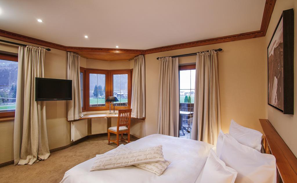 Villa Haidacher Relax & Lifestyle Apartments Zell am Ziller Room photo